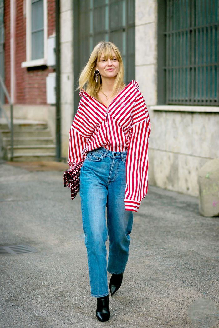 Wear your Straight-Fit Jeans in Style