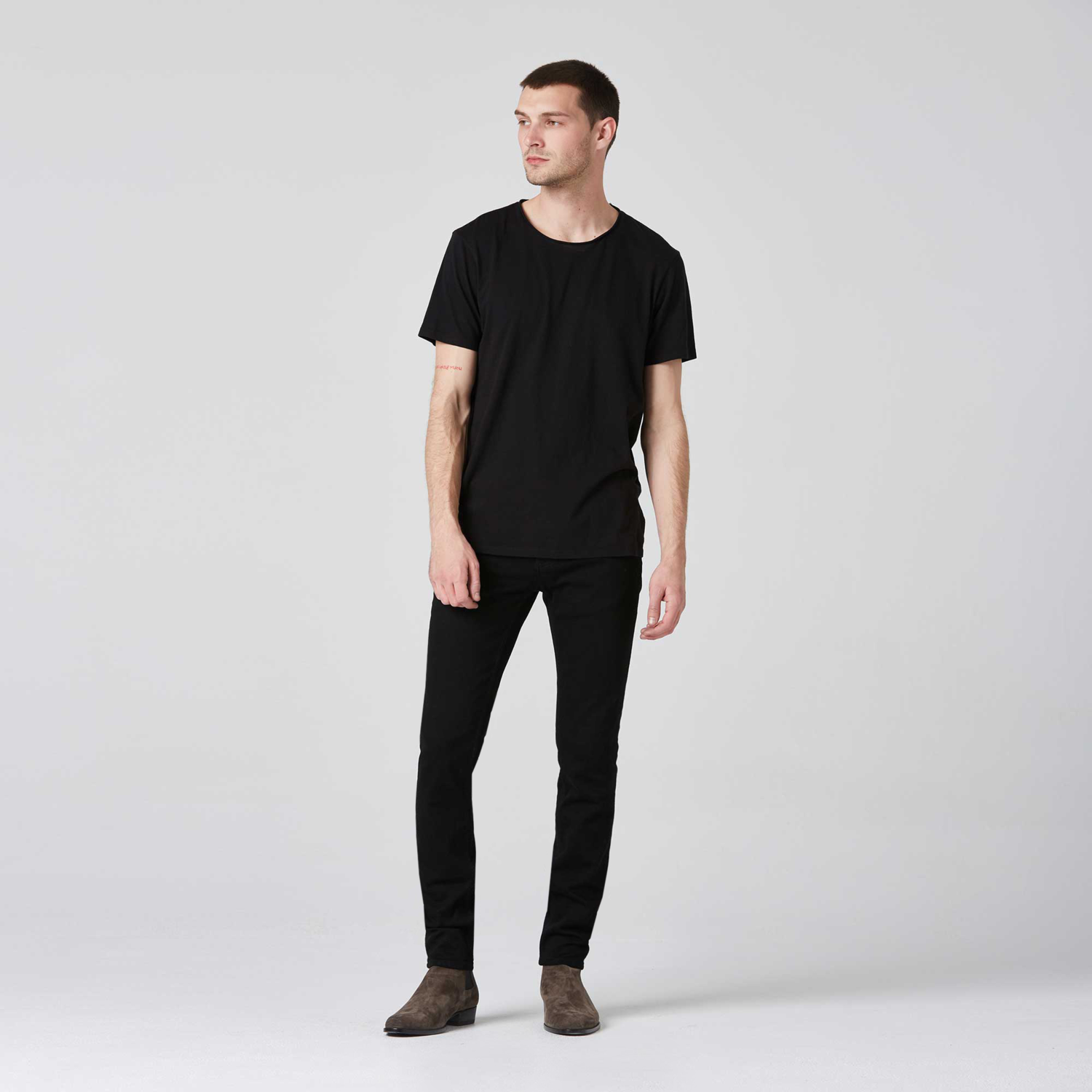 OUTFITS TO TRY OUT WHEN YOU THINK THERE’S NOTHING TO WEAR.